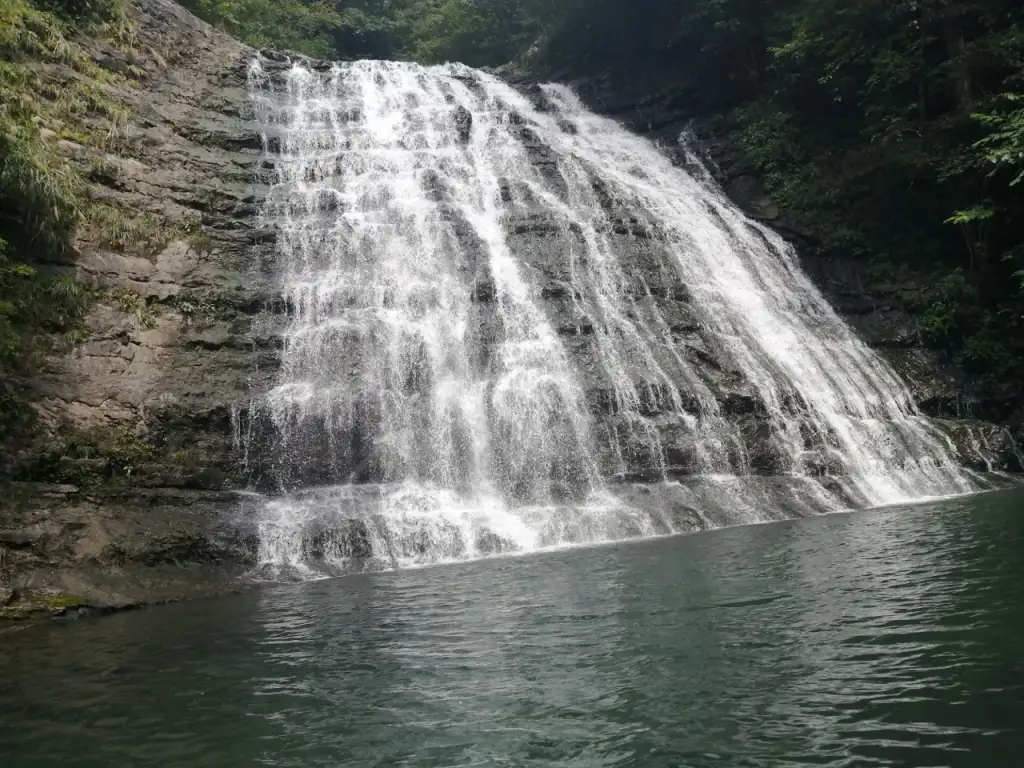 三清山玉帘瀑布