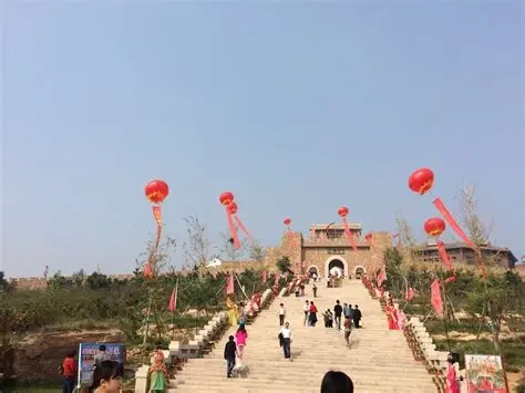 临沂红石寨旅游度假区