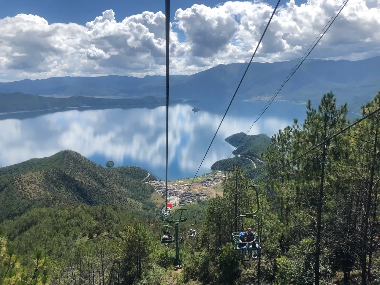 格姆女神山索道