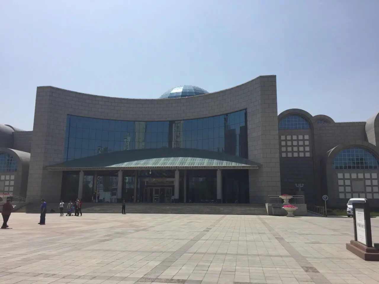 乌鲁木齐市博物馆