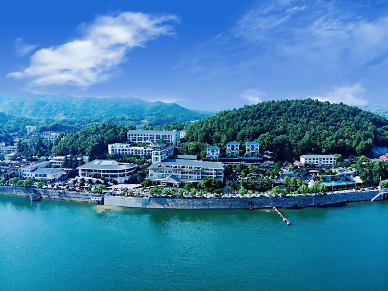 茗阳汤泉国际旅游度假会议中心温泉