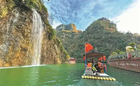 六万情峡
