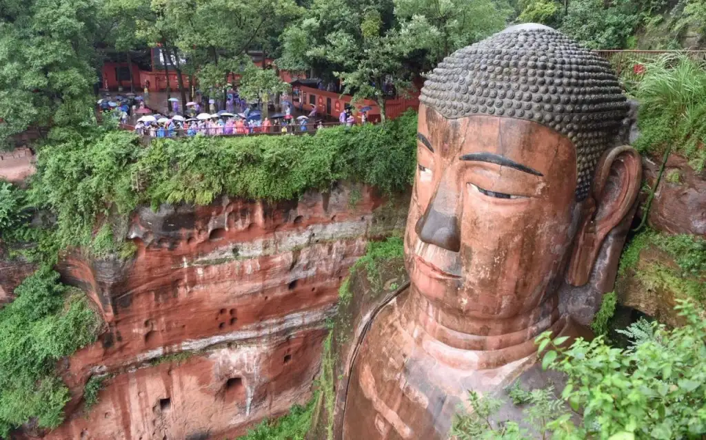 威远佛尔岩大佛