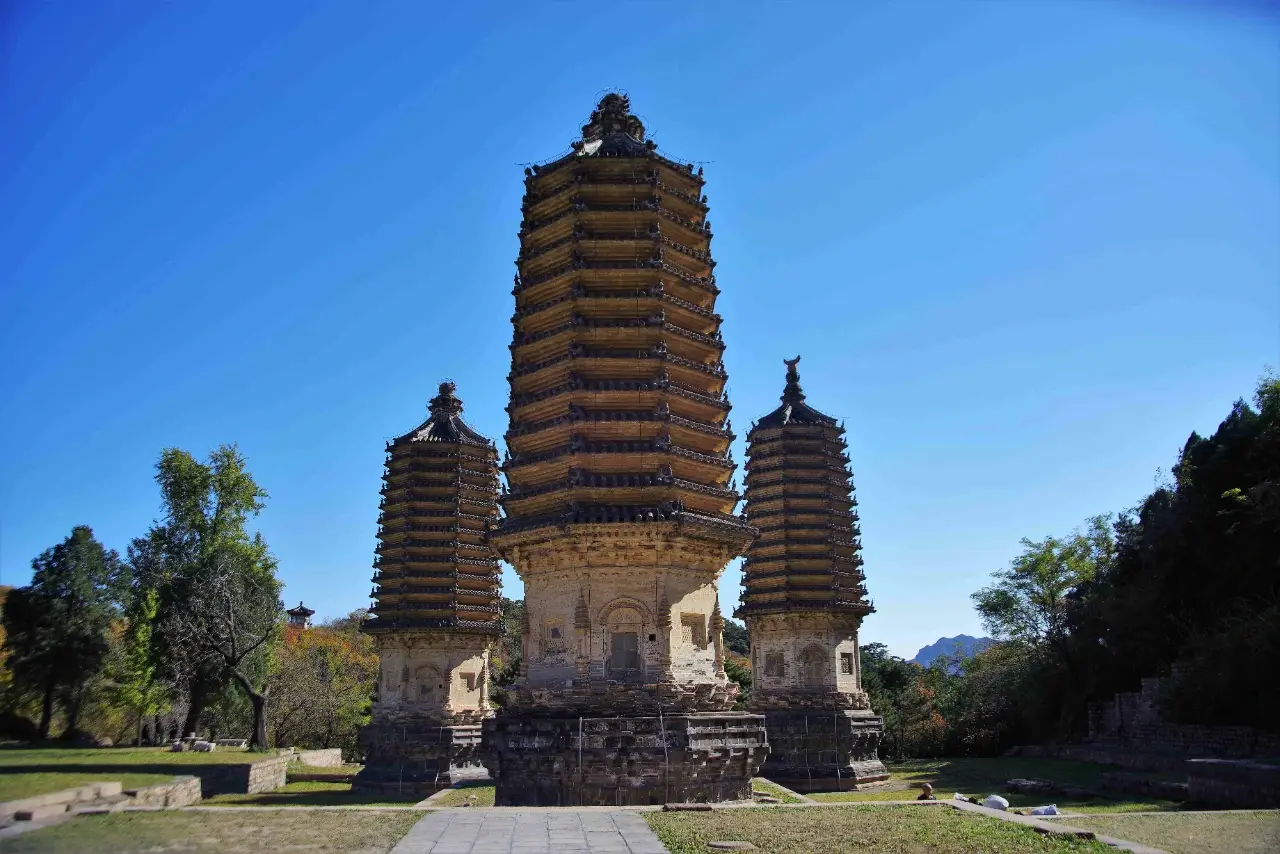 银山塔林景区