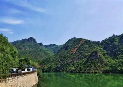 龙庆峡