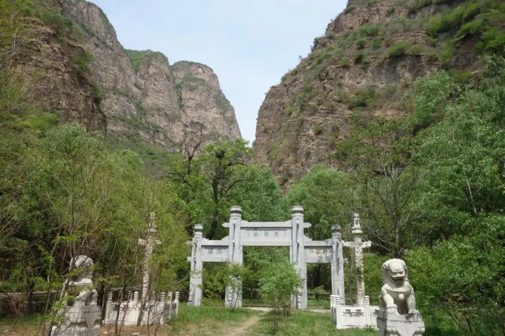 龙门涧风景区