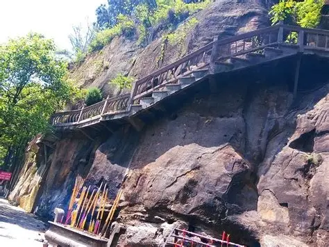禹迹山大佛风景区