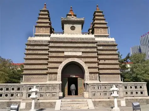 五塔寺