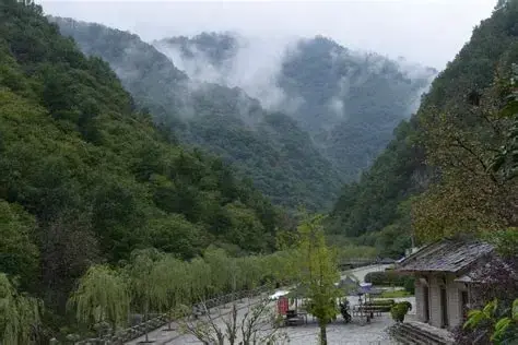 秦岭天竺山生态文化旅游景区