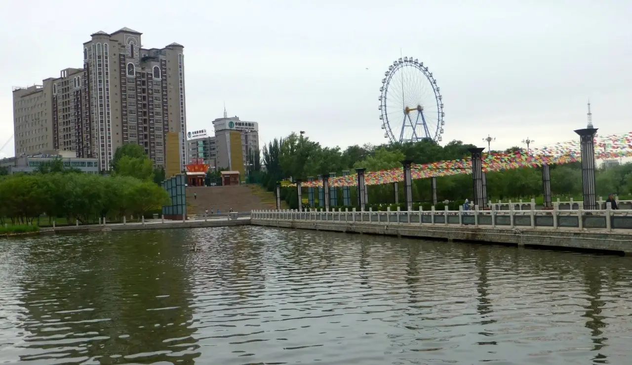 喀什东湖