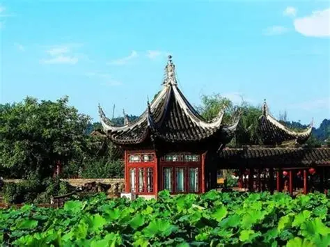 大足荷花山庄