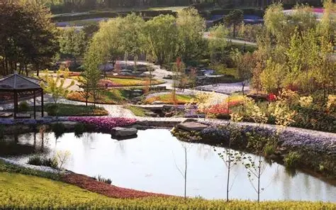 大连英歌石植物园
