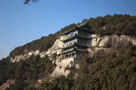 天龙山石窟