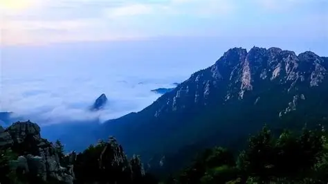 崛围山