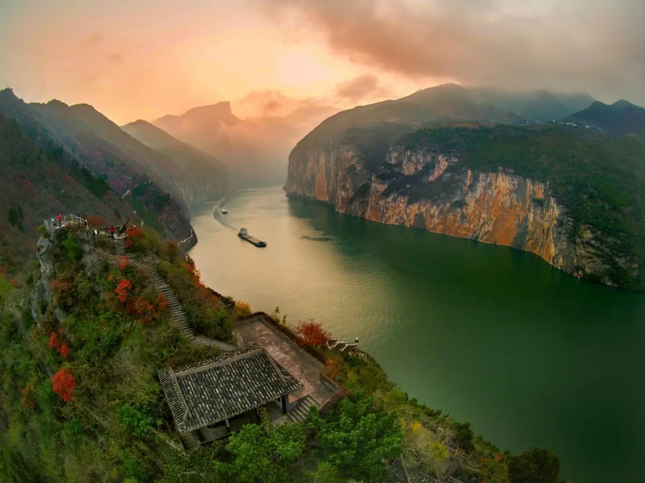 瞿塘峡古栈道