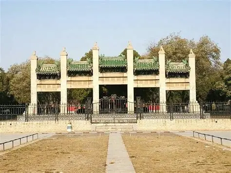 袁林