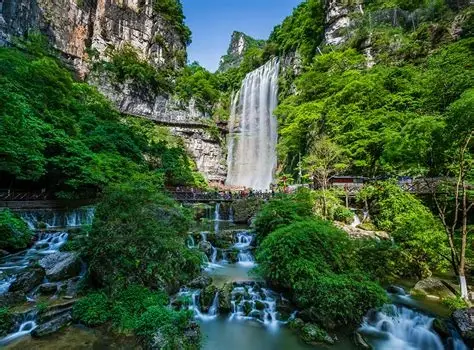 三峡大瀑布