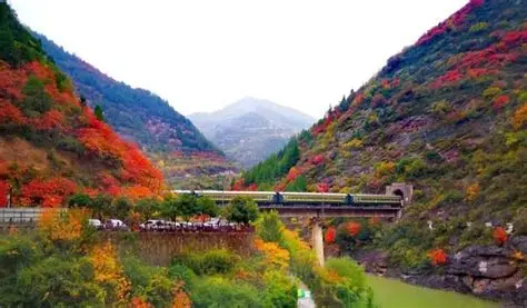 灵官峡