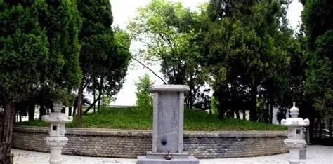 虞姬文化园-虞姬墓