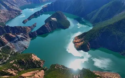 雅江河谷观景台