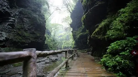 鼓城山-七里峡