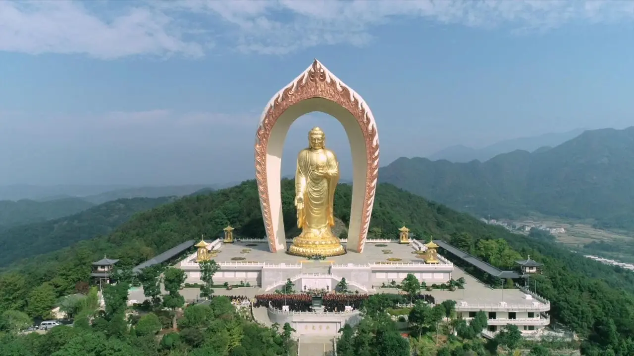 东林大佛