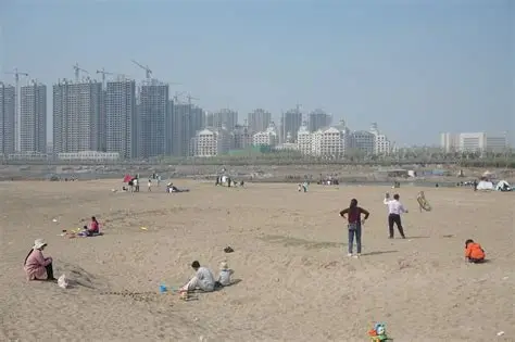 潮白沙滩