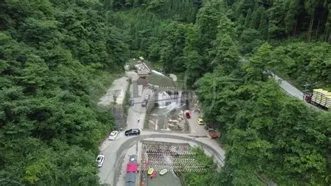 什邡市蓥华大峡谷