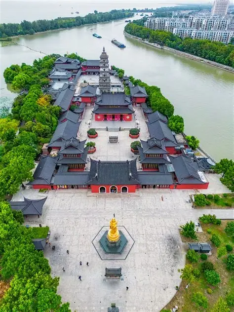 镇国寺