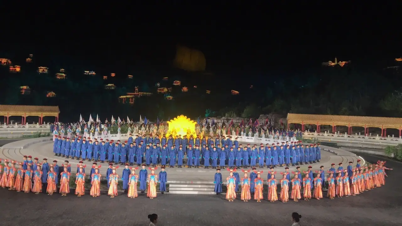 鼎盛王朝康熙大典实景演出