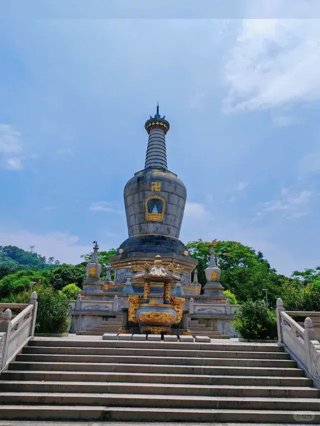 普宁南岩古寺