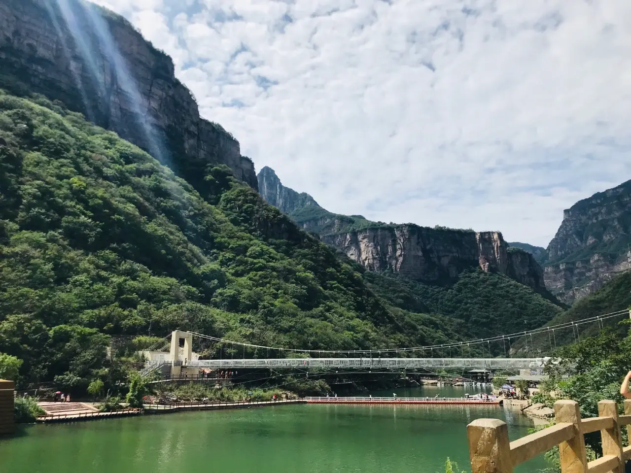 宝泉旅游度假区