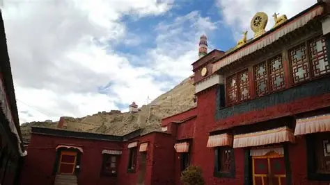 萨迦寺