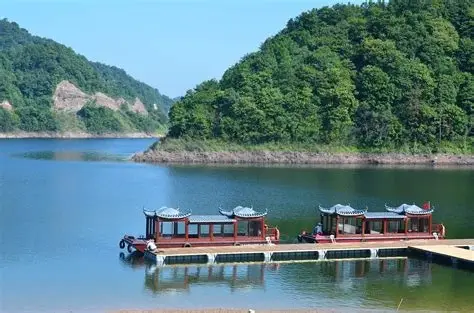 太阳湖
