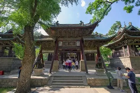 晋中