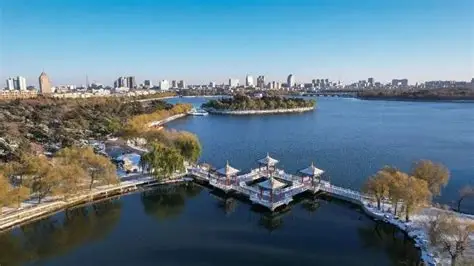 燕山湖