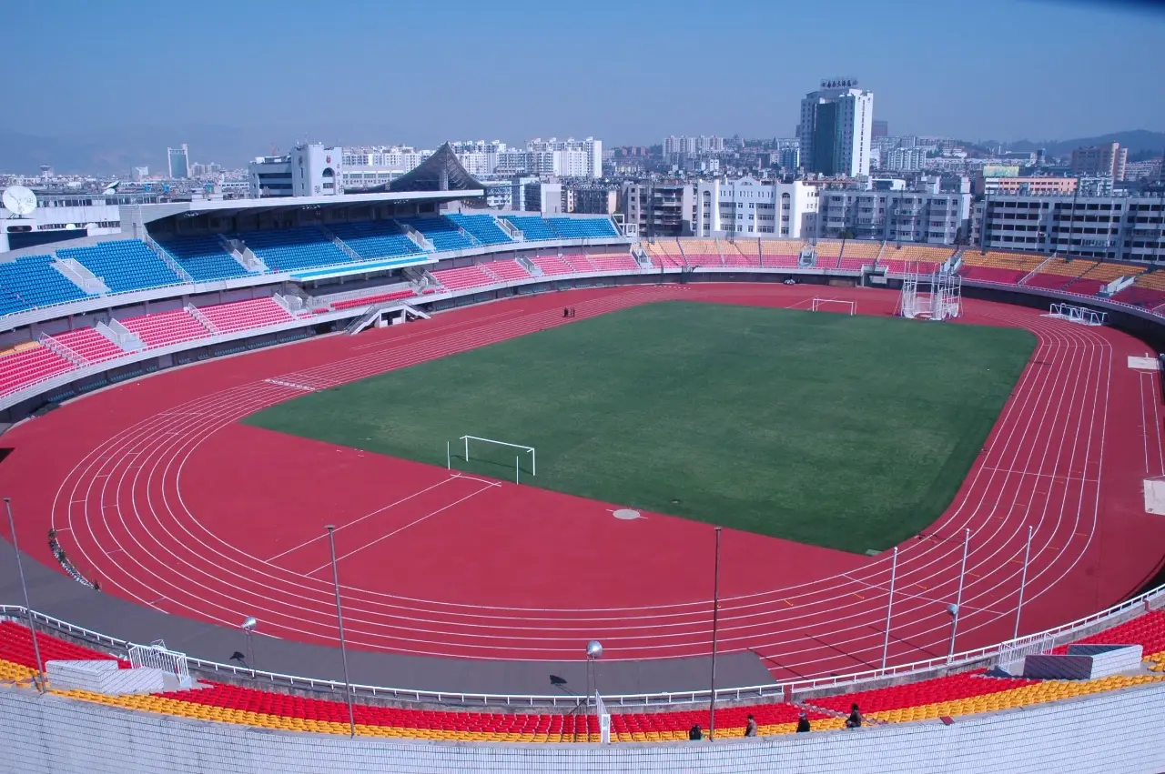 松原市体育场