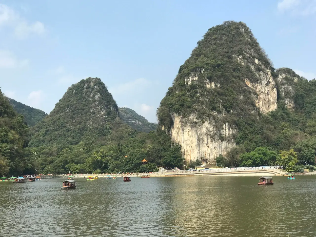 龙潭江景区