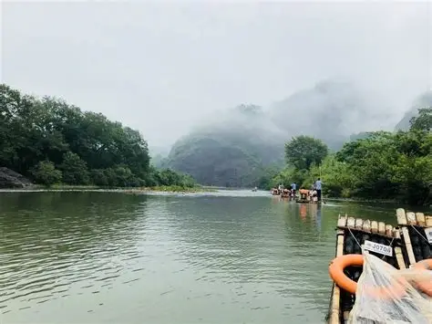 九曲溪竹筏漂流