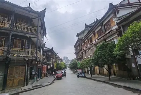 慕俄格古城
