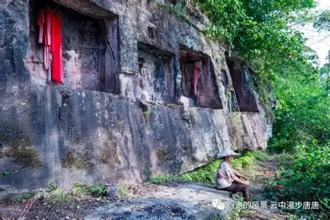 东岩古寺
