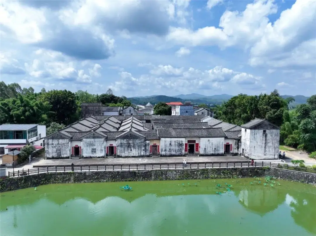 东江画廊