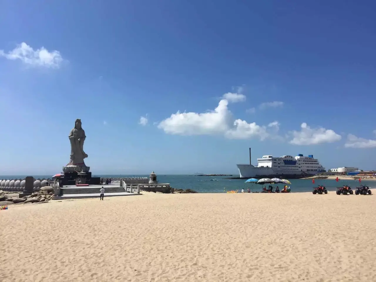 十里黄金海岸红塔湾旅游区