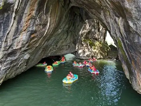 志闽龙门漂流