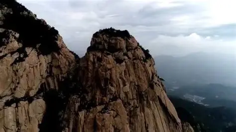 天烛峰