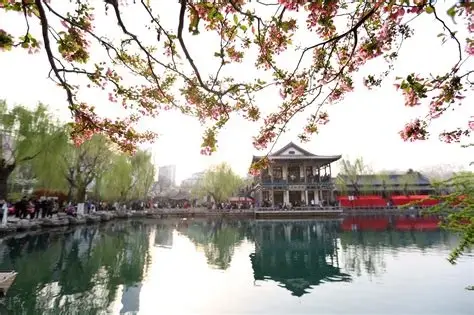 五龙潭