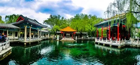 天下第一泉景区