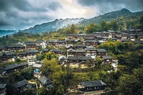 湘西凤凰山江苗寨