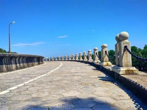 观海长廊(霞山段)