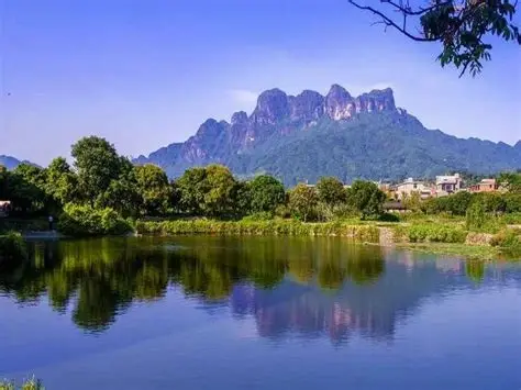 灵通山